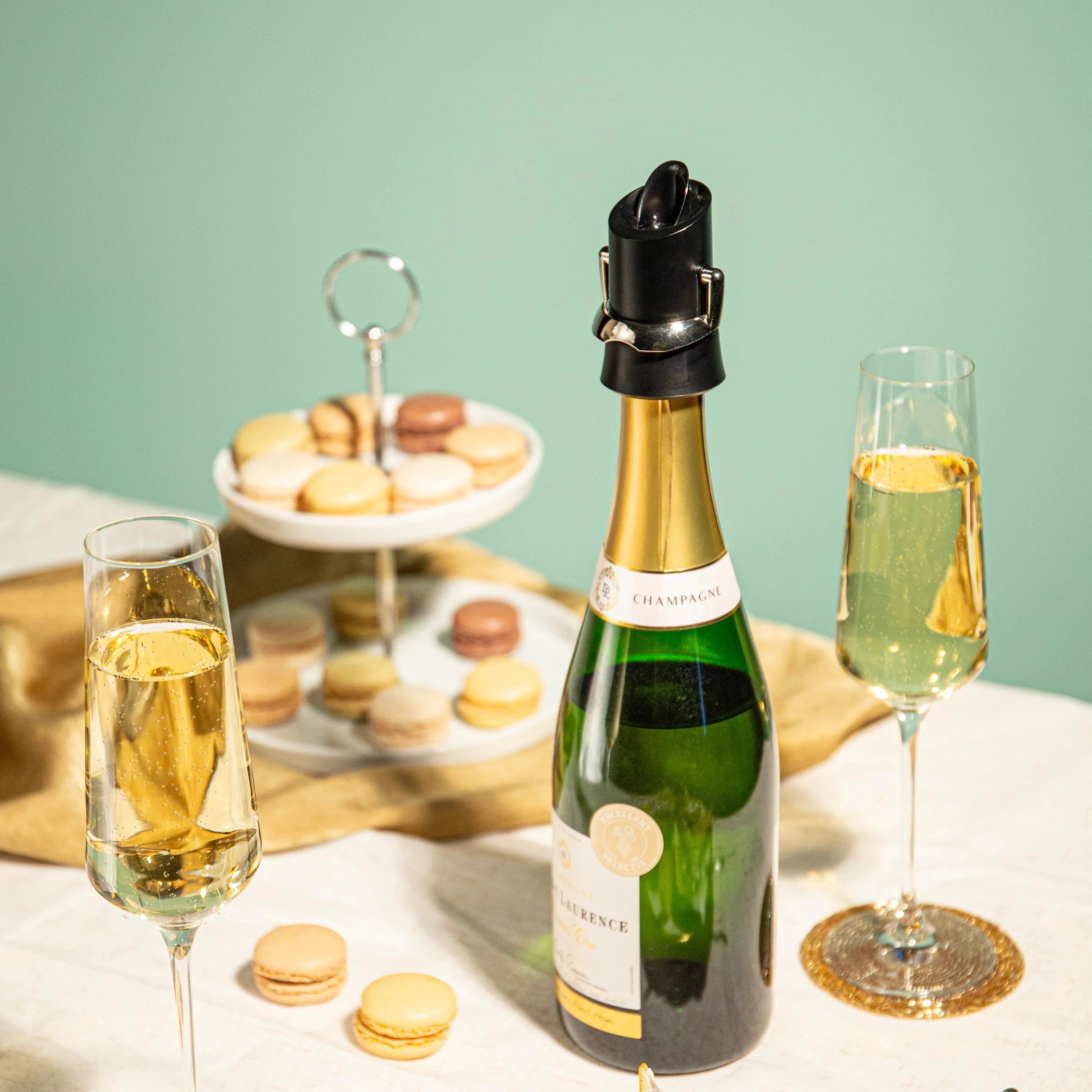 vacu-vin-vakuumverschluss-und-ausgie-er-f-r-sektflaschen-2-in-1-stopper-mit-ausg image 2