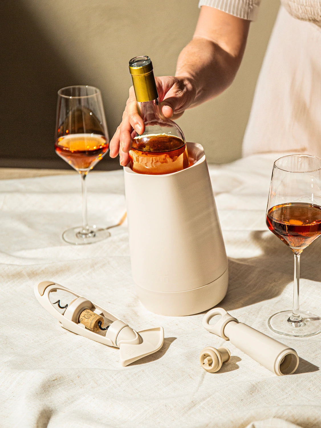 vacu-vin-weinzubeh-r-set-host-sand-weink-hler-hexo-weinvakuumpumpe-und-verschlus image 2