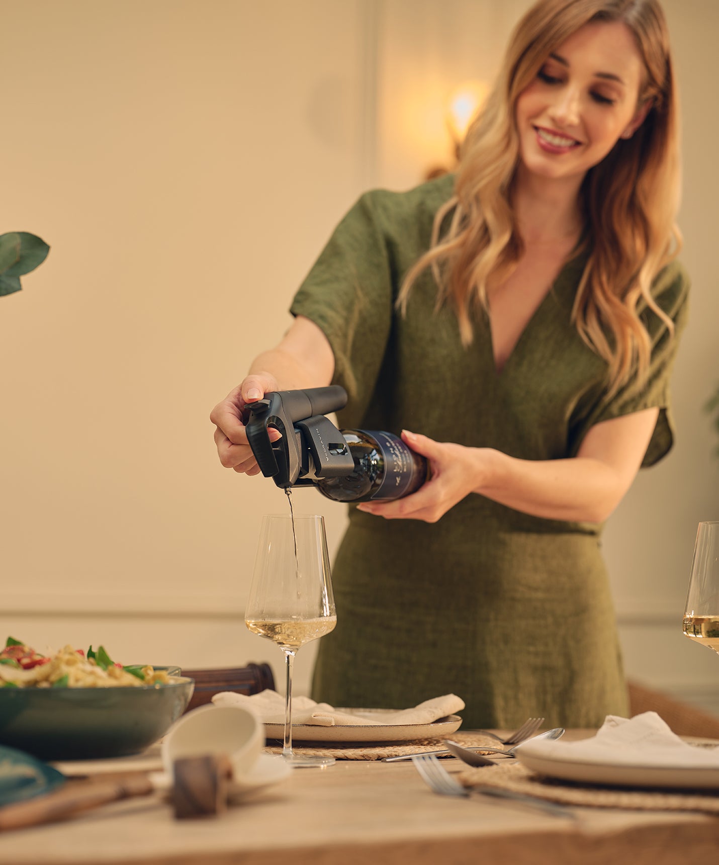 coravin-timeless-three-wein-by-the-glass-system-inkl-2-argon-kapseln-2-schraubve image 4