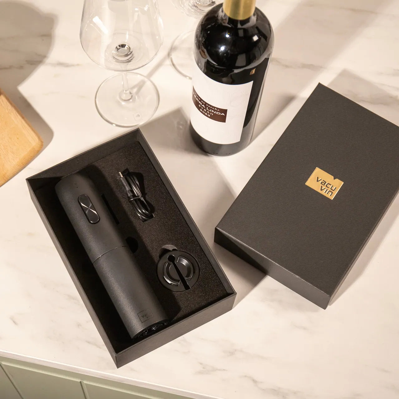 vacu-vin-bundle-elektrische-wein-vakuumpumpe-elektrischer-wein-ffner image 5